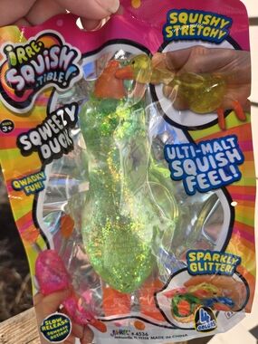 Irre Squish Squeezy Duck Glitter Squishy Toy - Green